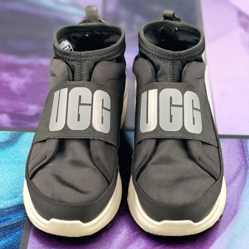 🔥 UGG Neutra Sneakers – Women’s Size 5 | Black/White - Picture 3 of 11